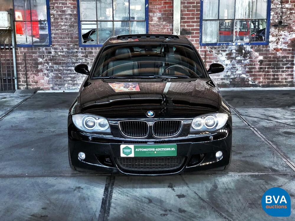 BMW 130i High Executive 1er 265 PS 2006, J-546-KL.