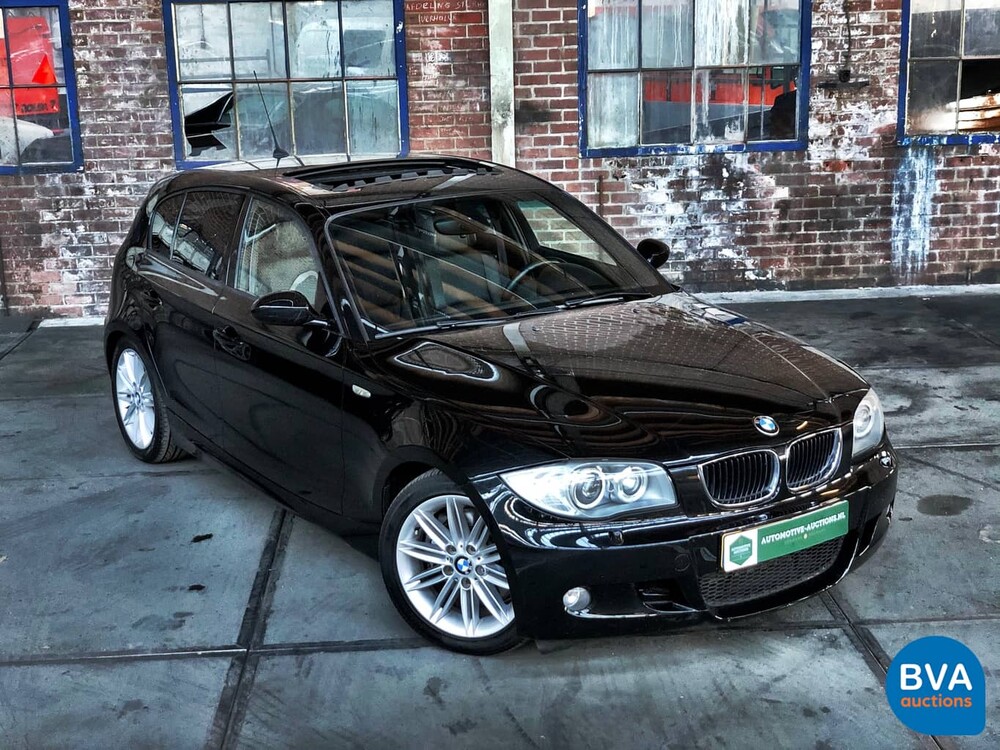 BMW 130i High Executive 1er 265 PS 2006, J-546-KL.