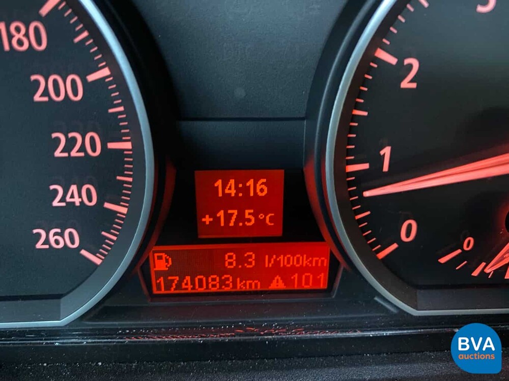 BMW 130i High Executive 1er 265 PS 2006, J-546-KL.