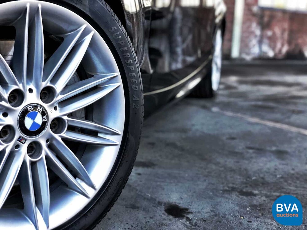 BMW 130i High Executive 1er 265 PS 2006, J-546-KL.