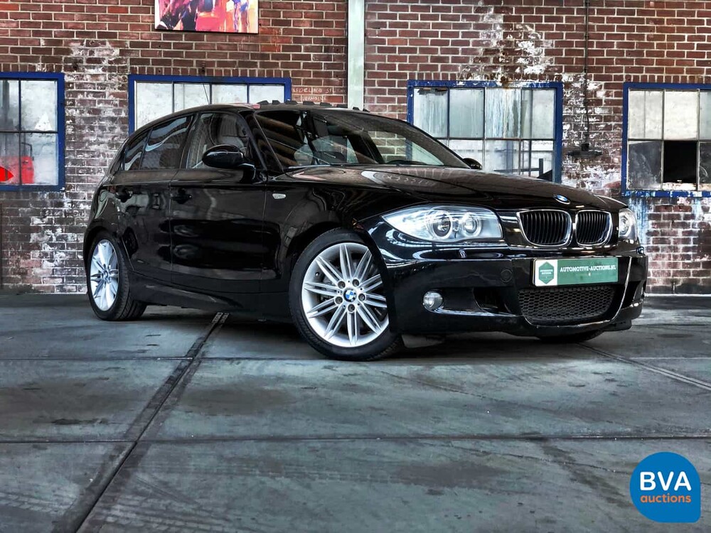 BMW 130i High Executive 1er 265 PS 2006, J-546-KL.