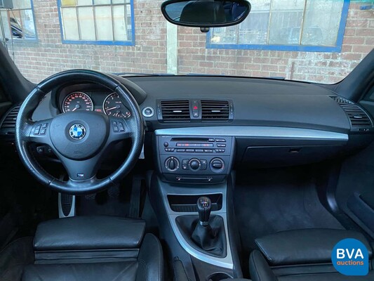 BMW 130i High Executive 1-series 265hp 2006, J-546-KL.