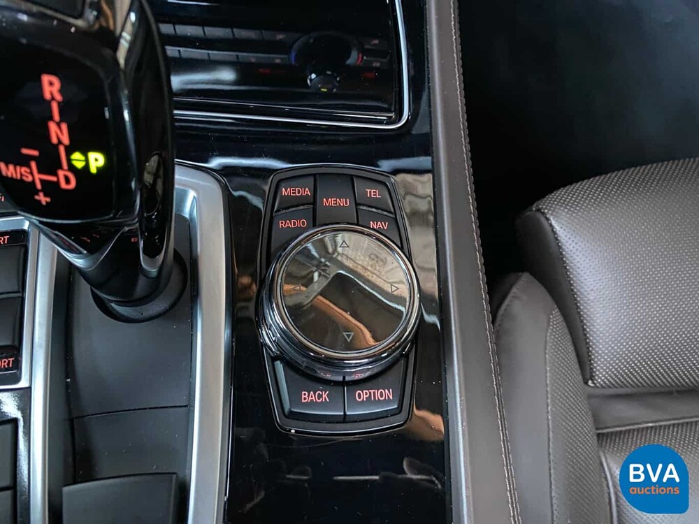 BMW 740d xDrive M-Sport 313 PS 7er, 9-ZKT-90.