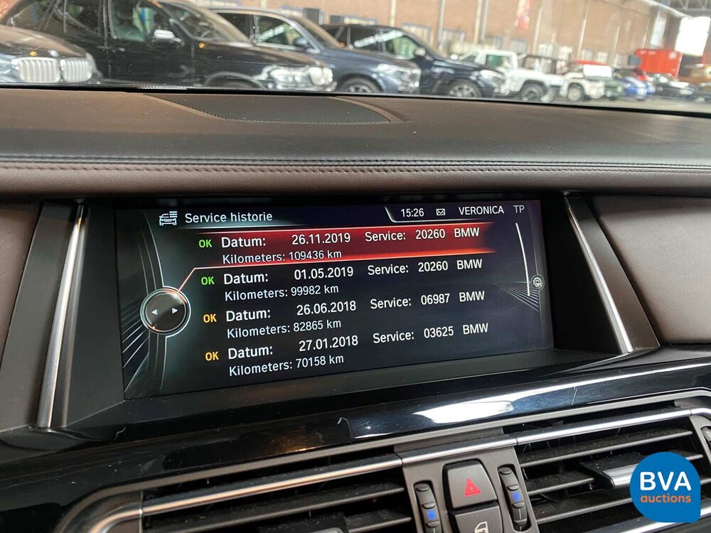 BMW 740d xDrive M-Sport 313 PS 7er, 9-ZKT-90.