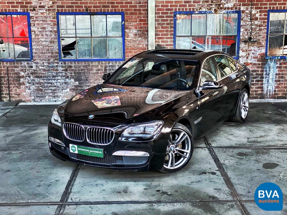 BMW 740d xDrive M-Sport 313 PS 7er, 9-ZKT-90.