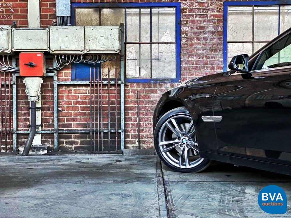 BMW 740d xDrive M-Sport 313 PS 7er, 9-ZKT-90.