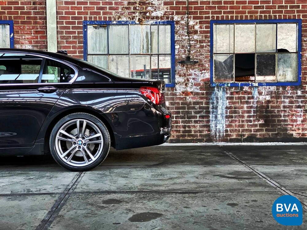 BMW 740d xDrive M-Sport 313 PS 7er, 9-ZKT-90.