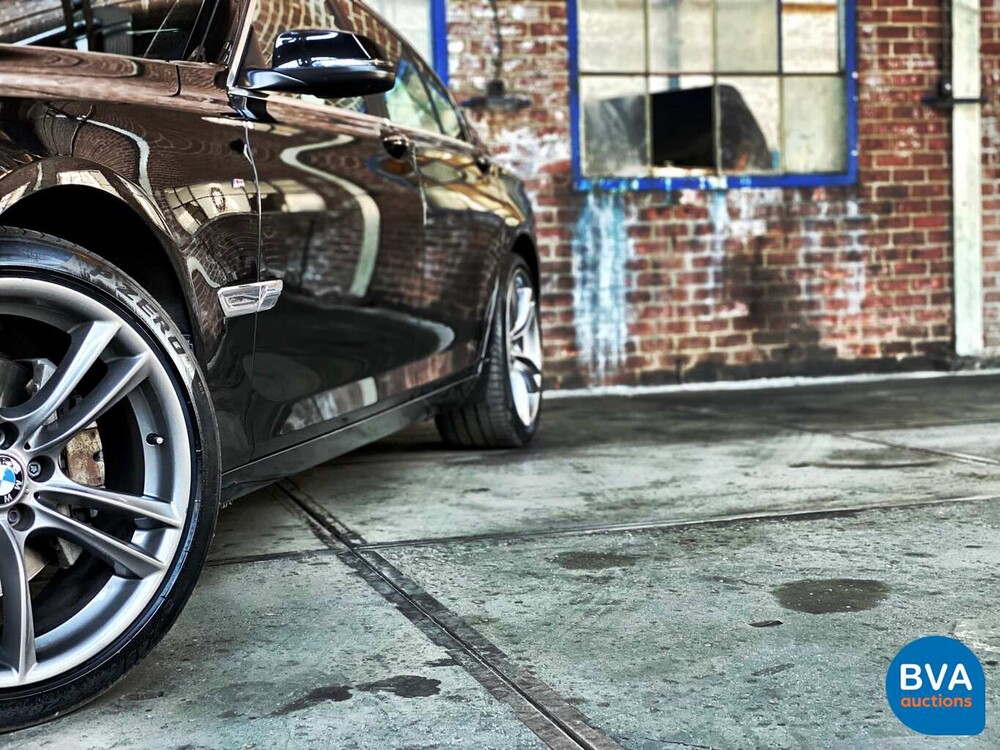 BMW 740d xDrive M-Sport 313 PS 7er, 9-ZKT-90.