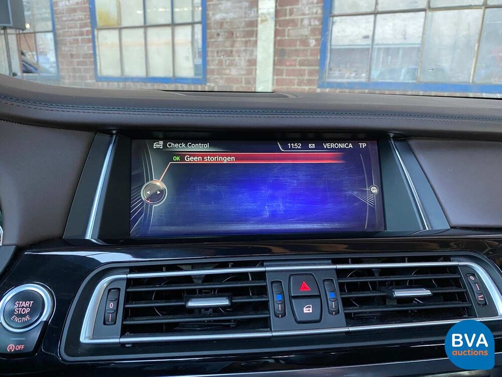 BMW 740d xDrive M-Sport 313 PS 7er, 9-ZKT-90.