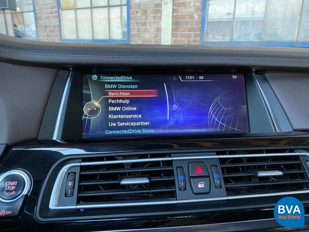 BMW 740d xDrive M-Sport 313 PS 7er, 9-ZKT-90.