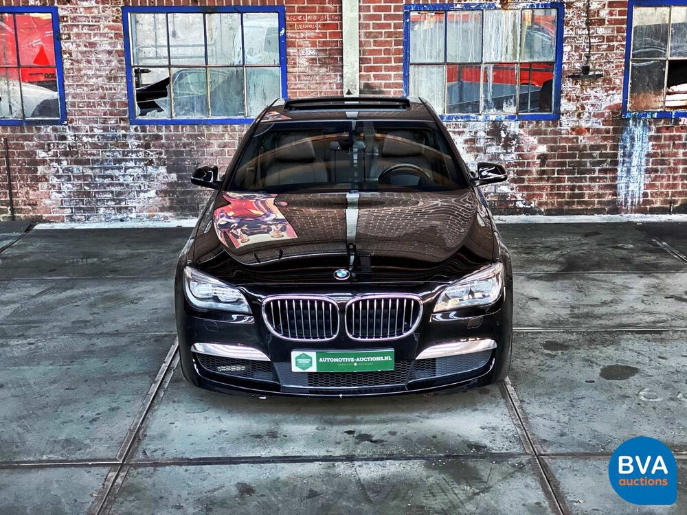 BMW 740d xDrive M-Sport 313 PS 7er, 9-ZKT-90.