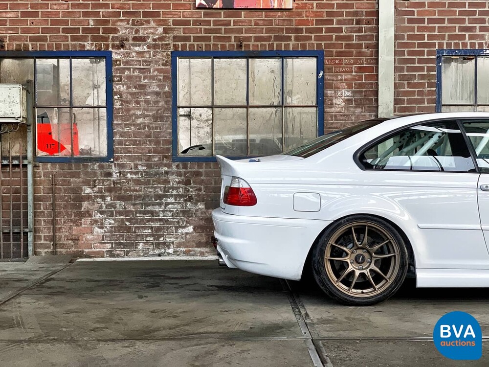 BMW M3 E46 Coupé Handbuch 343 PS Rennwagen.