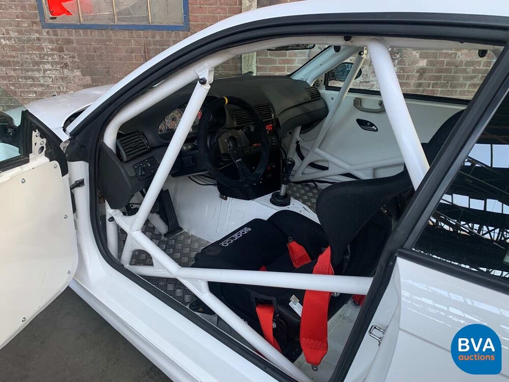 BMW M3 E46 Coupé Handbuch 343 PS Rennwagen.