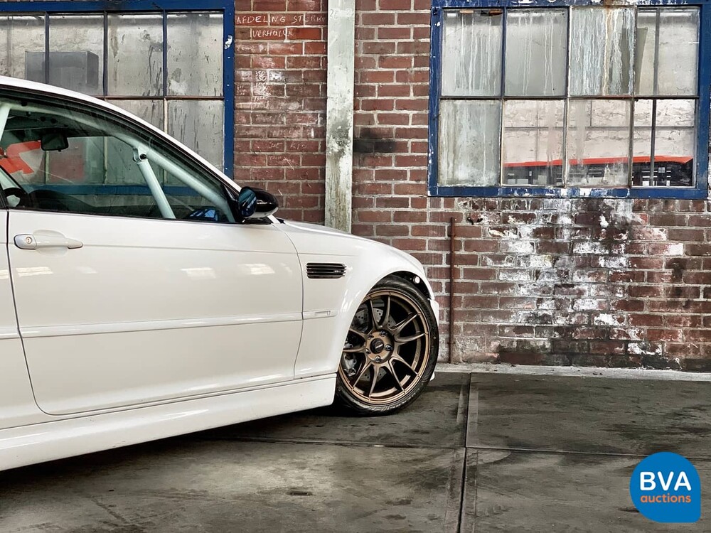 BMW M3 E46 Coupé Handbuch 343 PS Rennwagen.