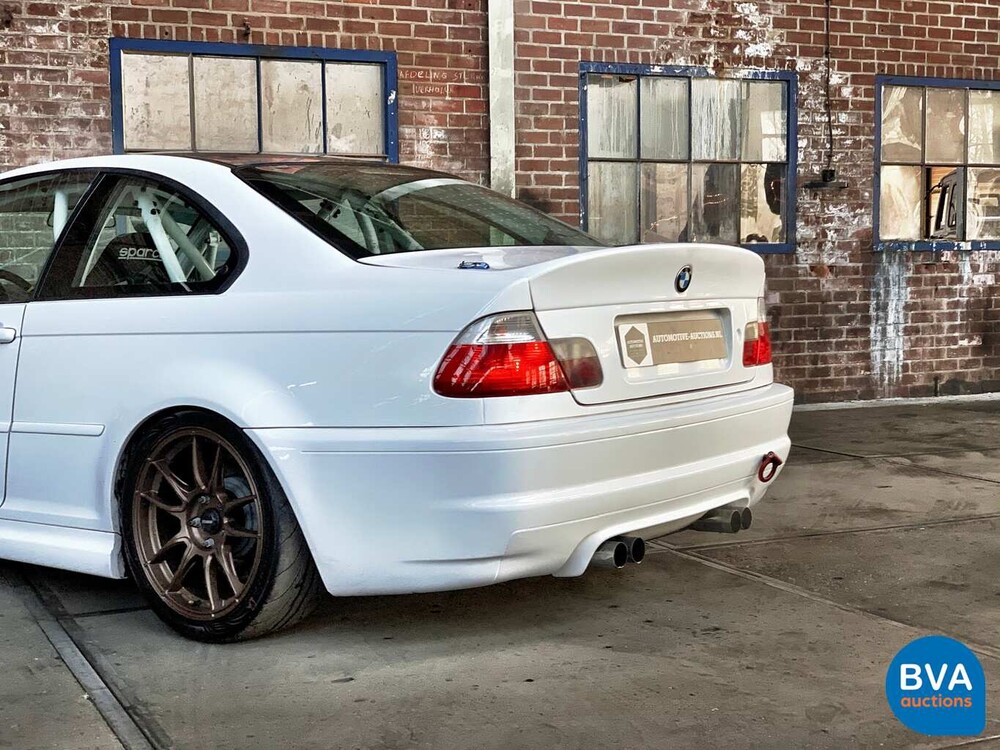 BMW M3 E46 Coupé Handbuch 343 PS Rennwagen.