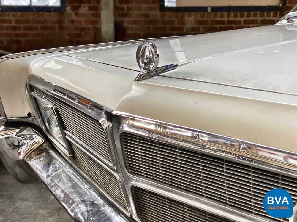 Imperial Crown Limousine V8 340 PS 1965, DH-04-30.