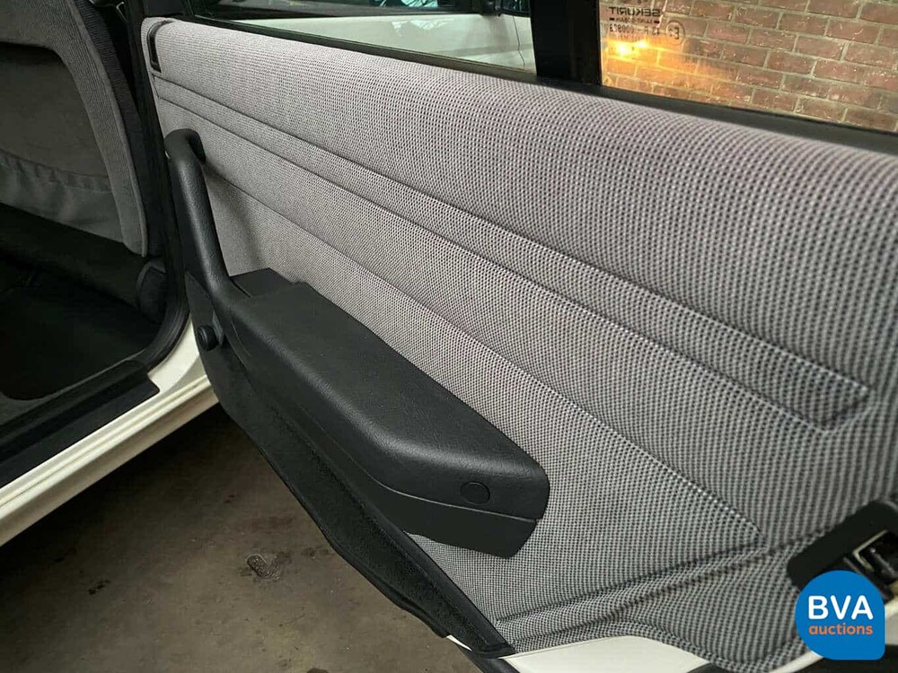 Peugeot 605 SR 3.0 V6 1992, 7-ZPP-79.