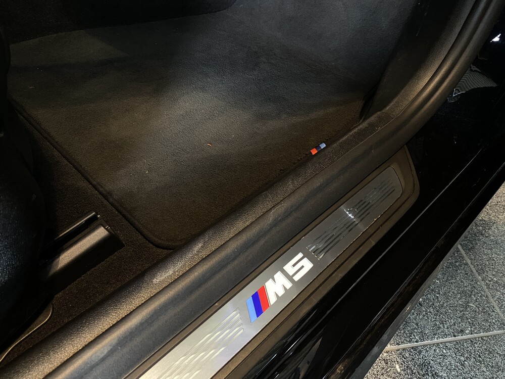 BMW M5 4.4 V8 BiTurbo F90 600pk 5-Serie AWD NW-Model 2019 MY