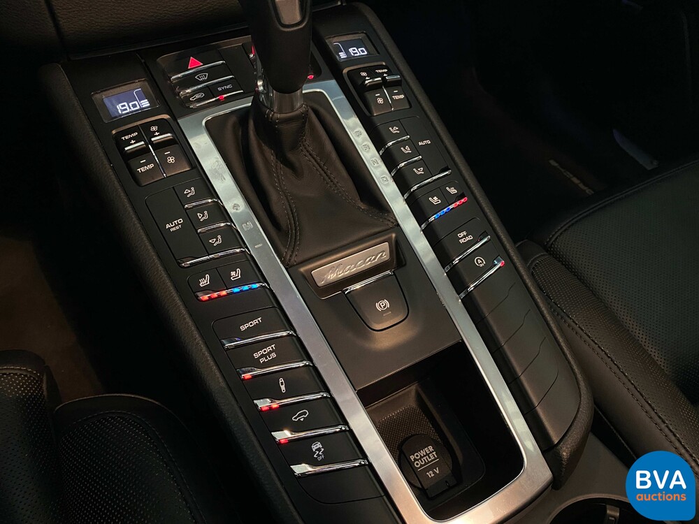 Porsche Macan Turbo 400 PS 3.6 Sport-Chrono-Original NL-2014, 2-TXB-93.