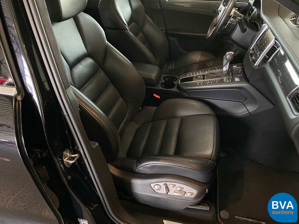 Porsche Macan Turbo 400 PS 3.6 Sport-Chrono-Original NL-2014, 2-TXB-93.