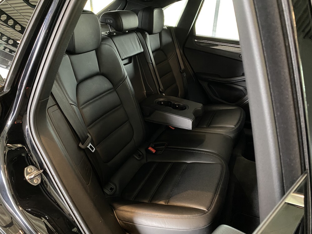 Porsche Macan Turbo 400 PS 3.6 Sport-Chrono-Original NL-2014, 2-TXB-93.