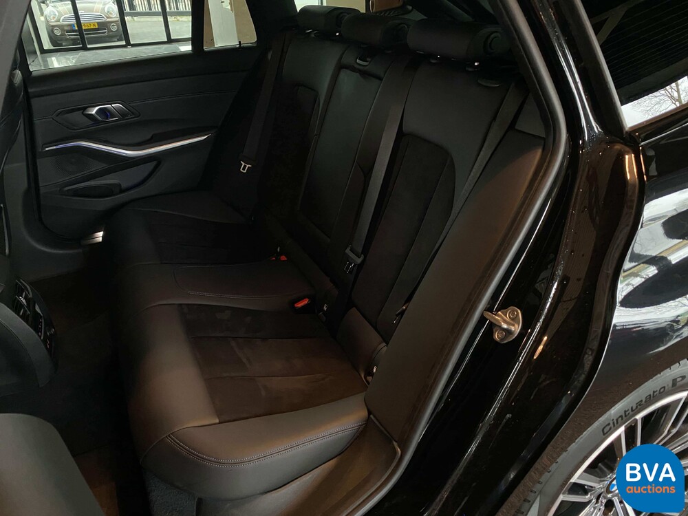 BMW 330i Touring M-Sport 258pk -GARANTIE- 3-Serie 2019, G-252-JK