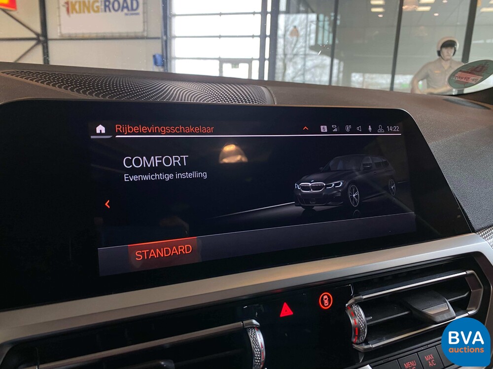 BMW 330i Touring M-Sport 258pk -GARANTIE- 3-Serie 2019, G-252-JK