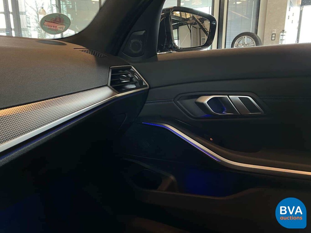 BMW 330i Touring M-Sport 258pk -GARANTIE- 3-Serie 2019, G-252-JK