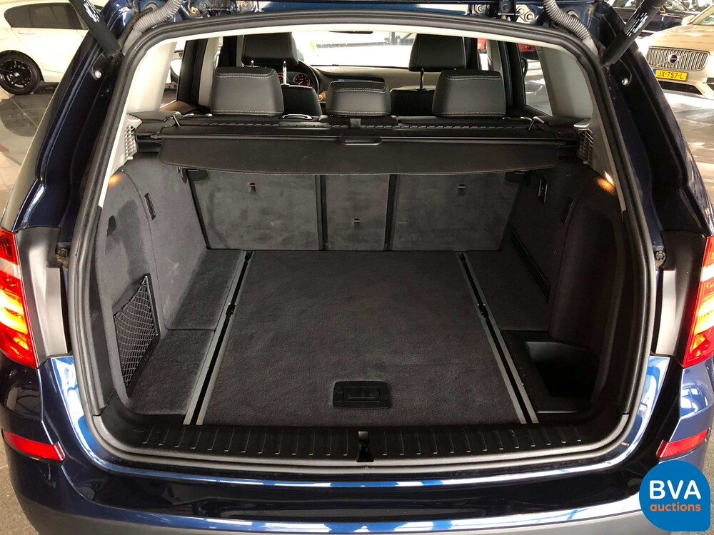 BMW X3 xDrive35i High Executive 306pk 2011, 34-RTV-4