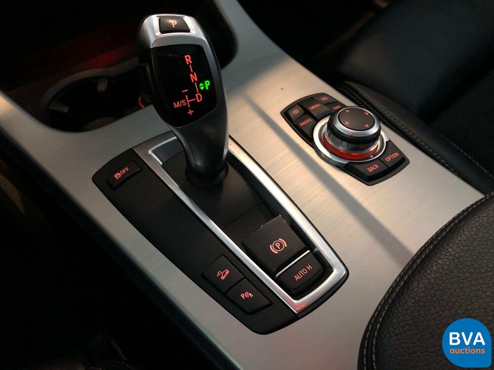 BMW X3 xDrive35i High Executive 306pk 2011, 34-RTV-4