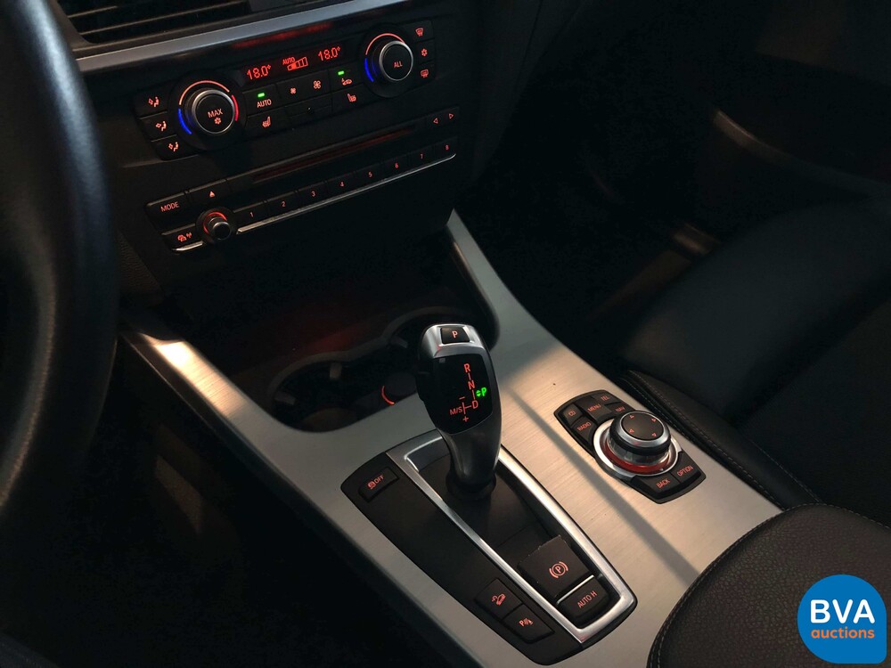 BMW X3 xDrive35i High Executive 306pk 2011, 34-RTV-4