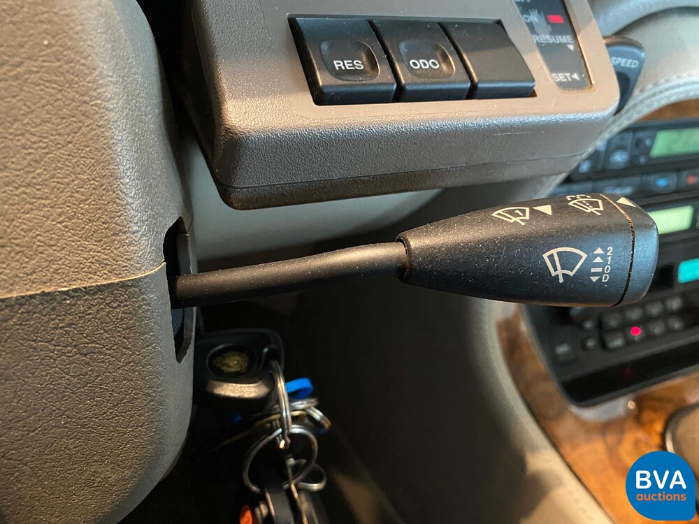 Jaguar Sovereign 4.0 1996 241hp, 79-RX-LR.