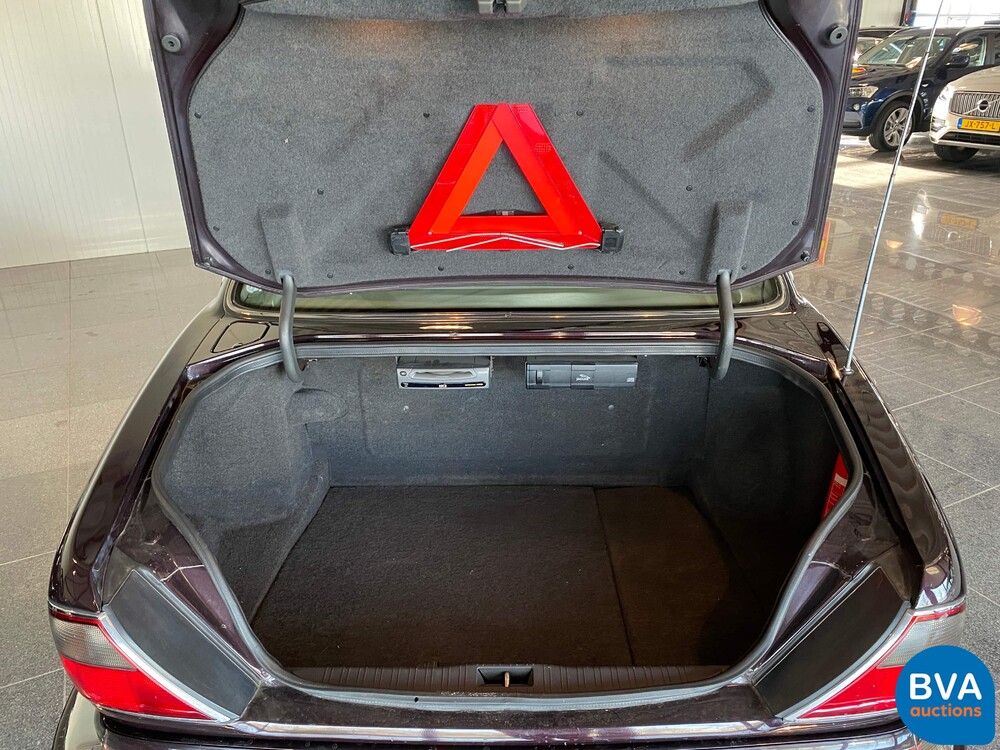 Jaguar Sovereign 4.0 1996 241hp, 79-RX-LR.