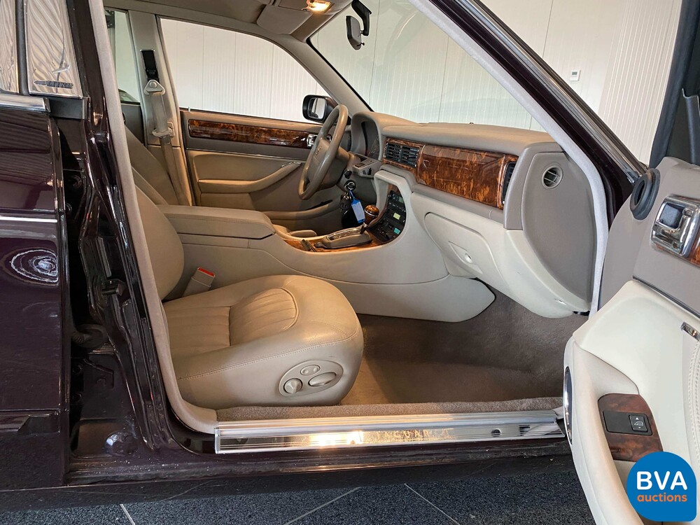 Jaguar Sovereign 4.0 1996 241hp, 79-RX-LR.