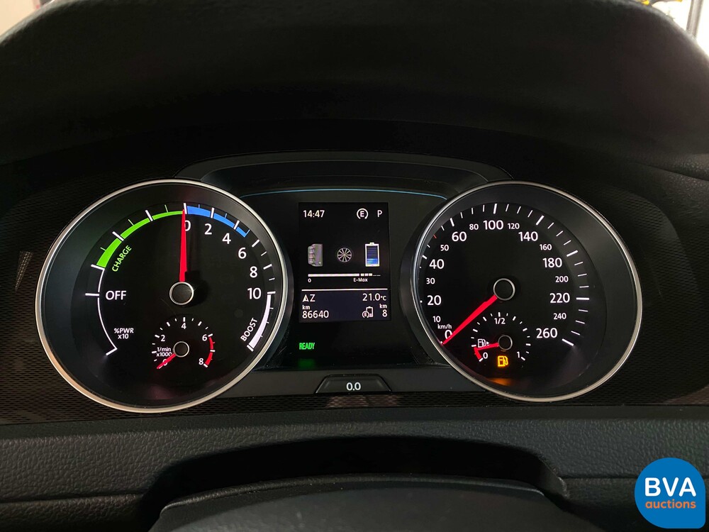 Volkswagen Golf 1.4 TSI GTE 204pk 2015, -Origineel NL-, HN-841-K