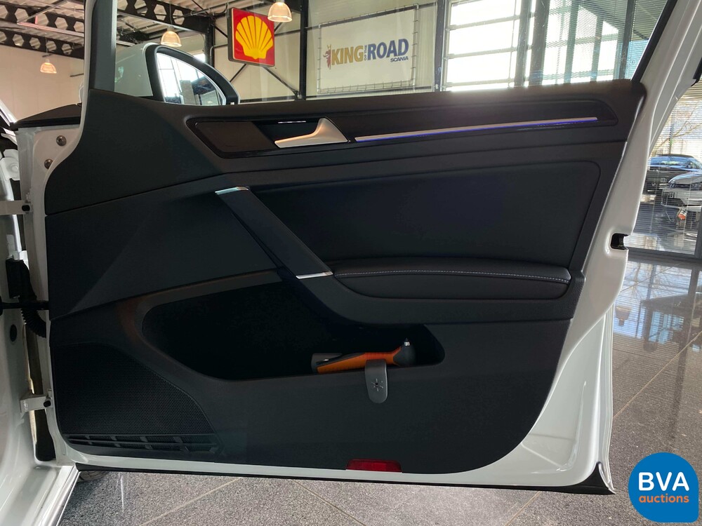 Volkswagen Golf 1.4 TSI GTE 204pk 2015, -Origineel NL-, HN-841-K