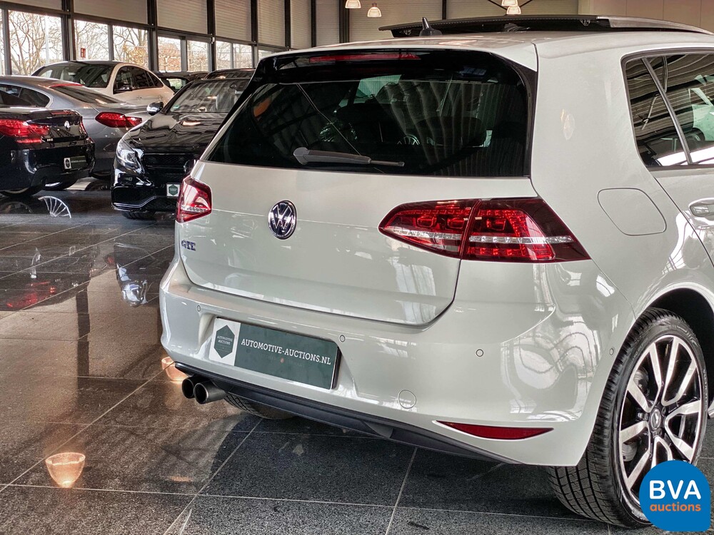 Volkswagen Golf 1.4 TSI GTE 204pk 2015, -Origineel NL-, HN-841-K