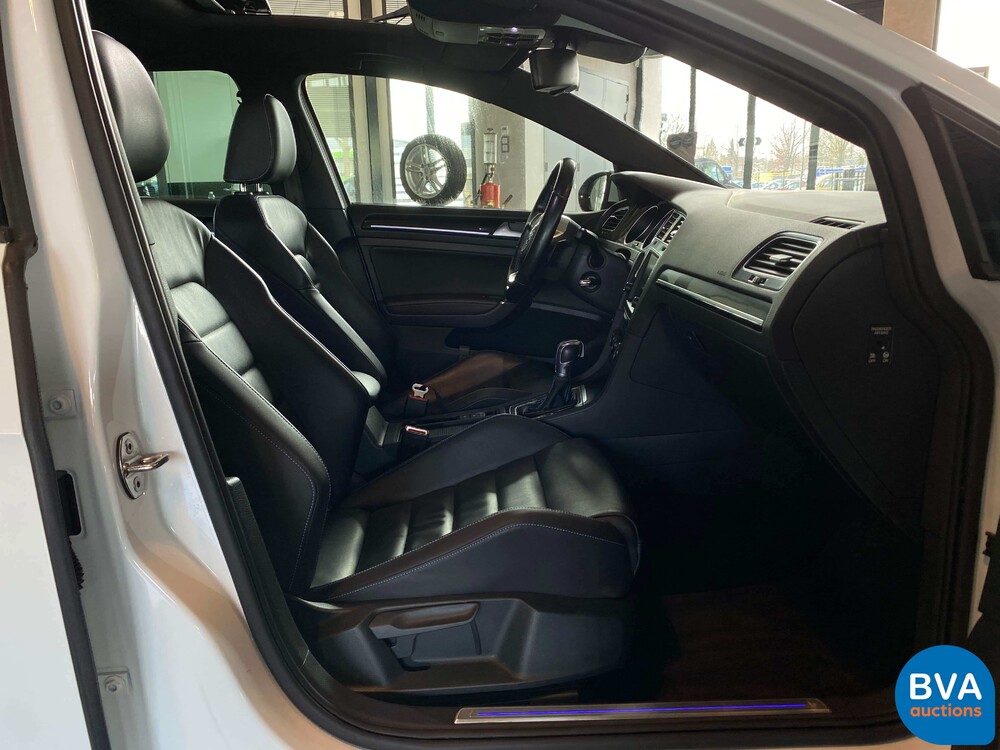 Volkswagen Golf 1.4 TSI GTE 204pk 2015, -Origineel NL-, HN-841-K