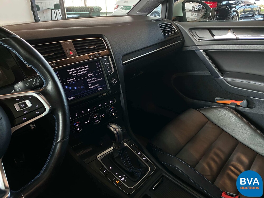 Volkswagen Golf 1.4 TSI GTE 204pk 2015, -Origineel NL-, HN-841-K