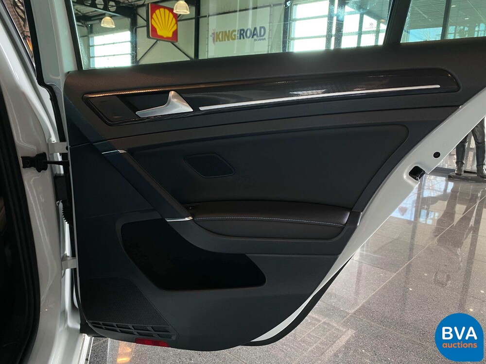 Volkswagen Golf 1.4 TSI GTE 204pk 2015, -Origineel NL-, HN-841-K