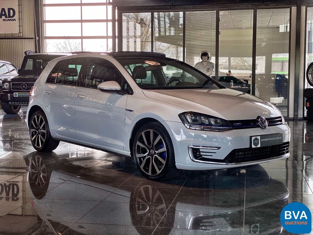 Volkswagen Golf 1.4 TSI GTE 204pk 2015, -Origineel NL-, HN-841-K