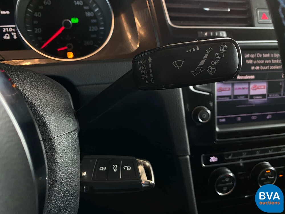 Volkswagen Golf 1.4 TSI GTE 204pk 2015, -Origineel NL-, HN-841-K