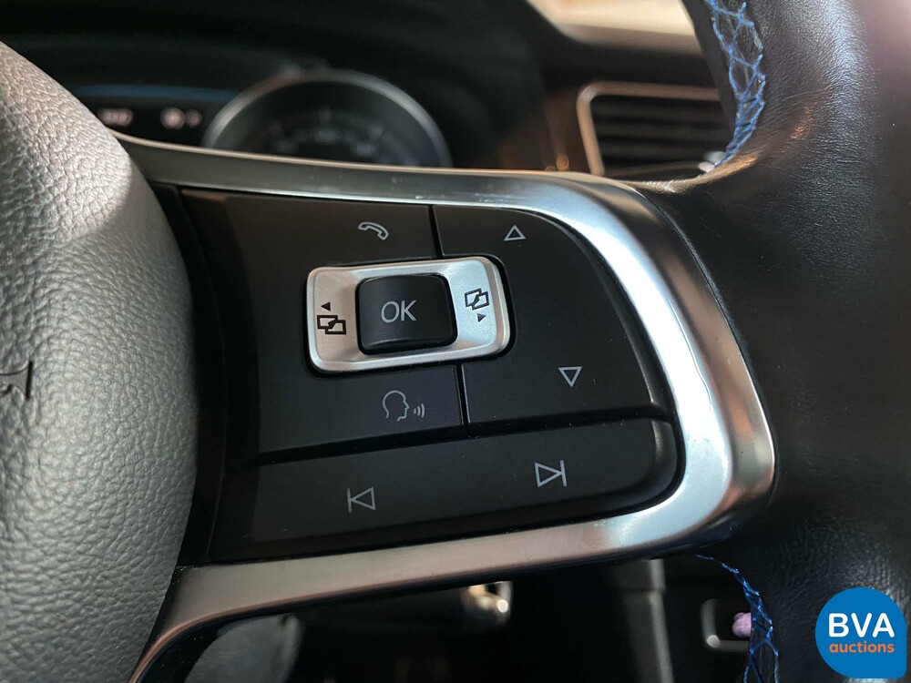 Volkswagen Golf 1.4 TSI GTE 204pk 2015, -Origineel NL-, HN-841-K