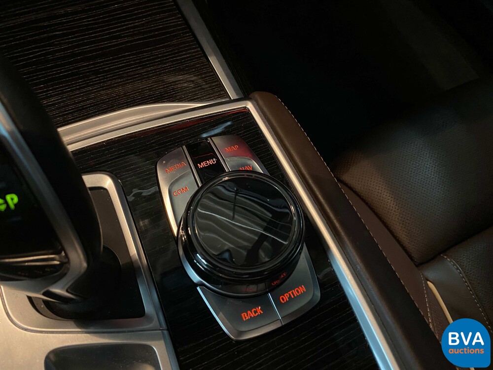 BMW 740d xDrive M-Sport High Executive 320hp 7-Series 2017, SH-847-X.