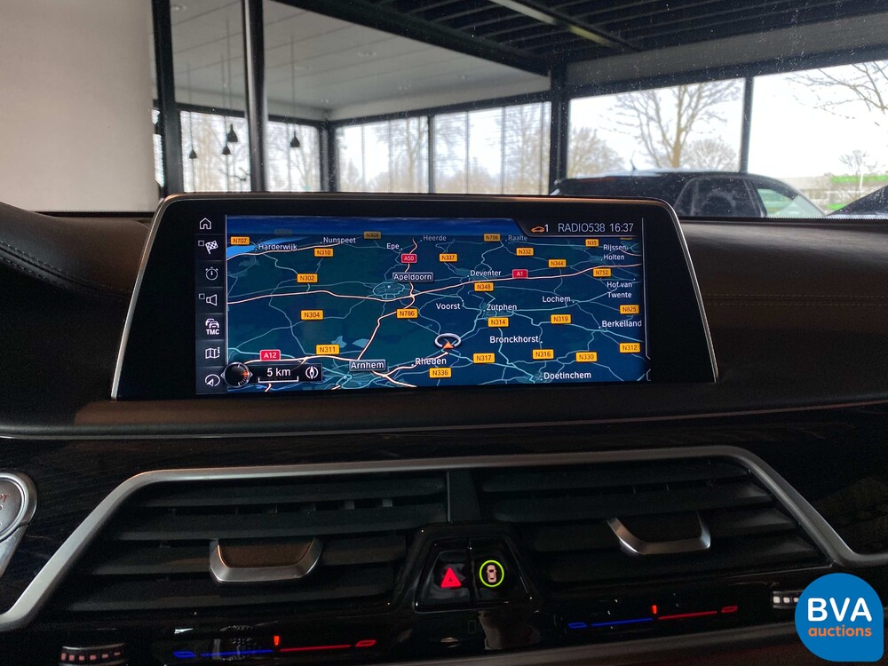 BMW 740d xDrive M-Sport High Executive 320hp 7-Series 2017, SH-847-X.