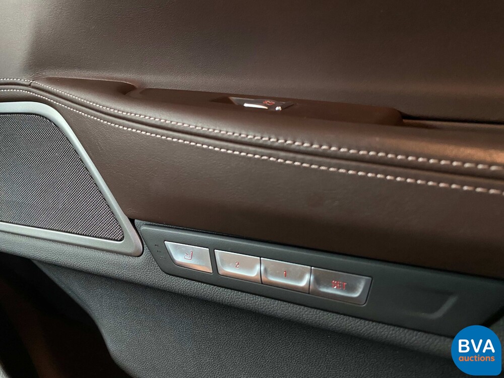 BMW 740d xDrive M-Sport High Executive 320hp 7-Series 2017, SH-847-X.