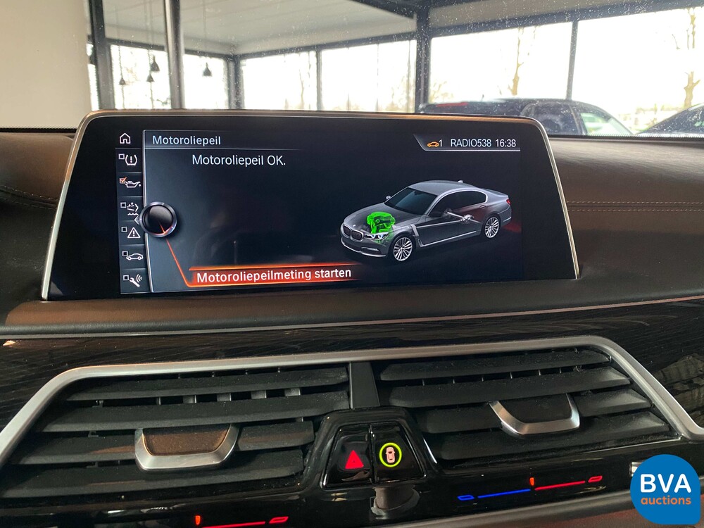 BMW 740d xDrive M-Sport High Executive 320hp 7-Series 2017, SH-847-X.