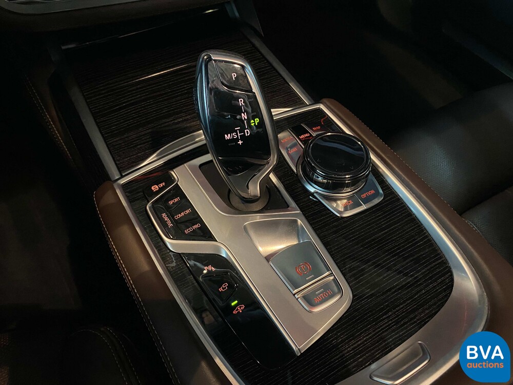 BMW 740d xDrive M-Sport High Executive 320hp 7-Series 2017, SH-847-X.