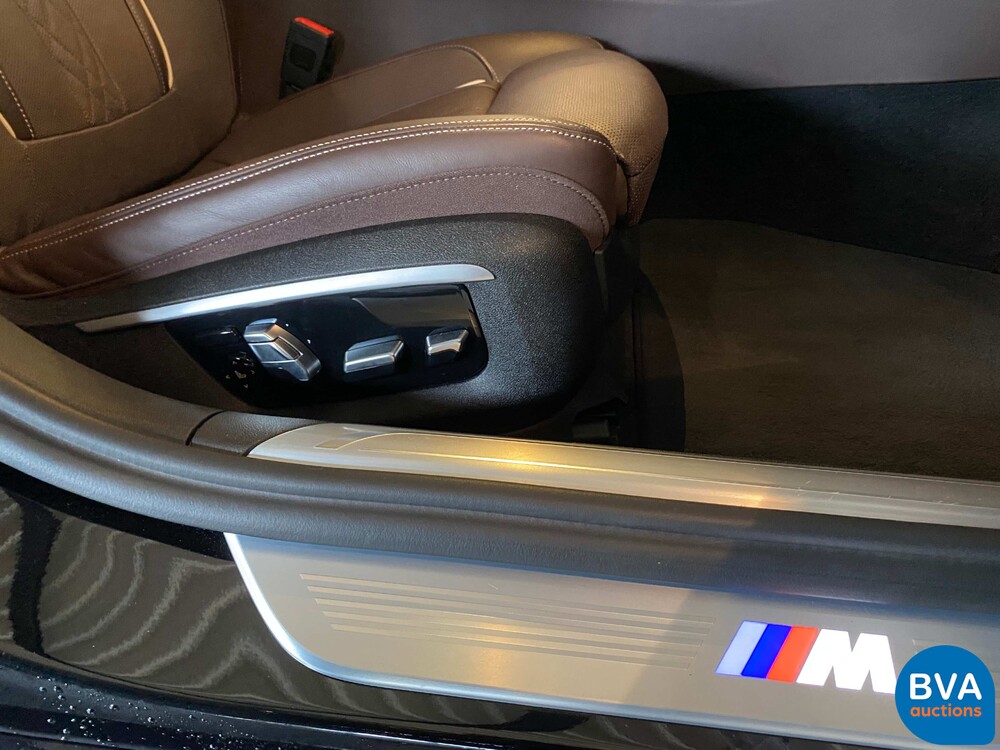 BMW 740d xDrive M-Sport High Executive 320hp 7-Series 2017, SH-847-X.