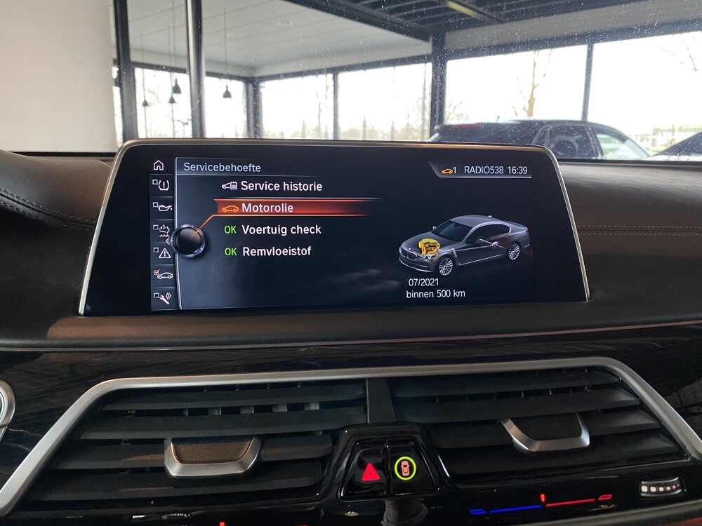 BMW 740d xDrive M-Sport High Executive 320hp 7-Series 2017, SH-847-X.